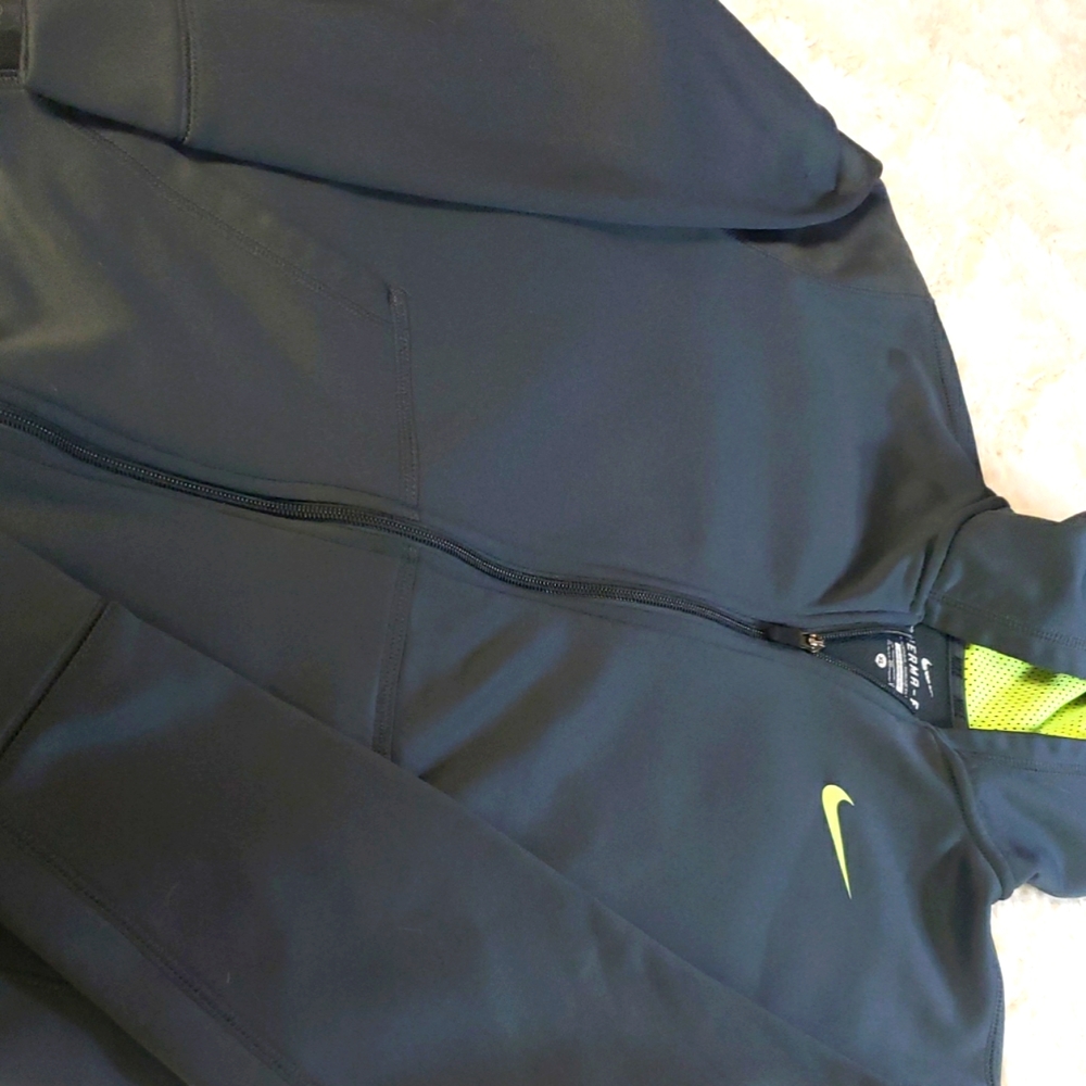 Xl Nike zip up